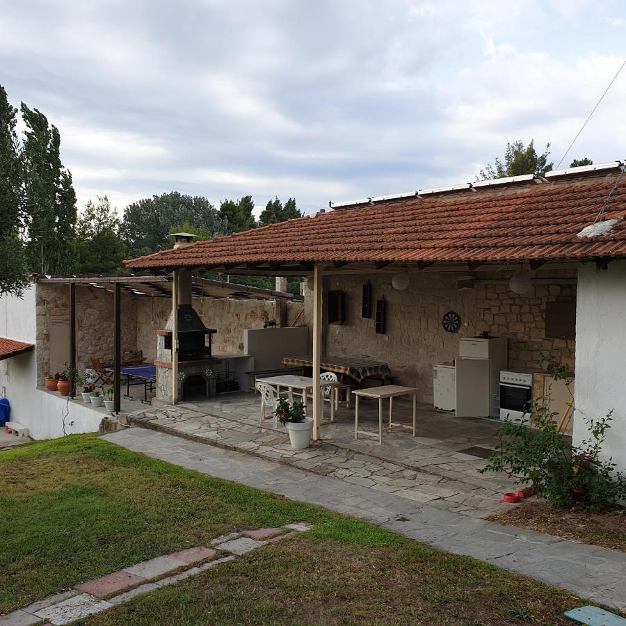 Amparoudes Apartment Kriopigi Luaran gambar