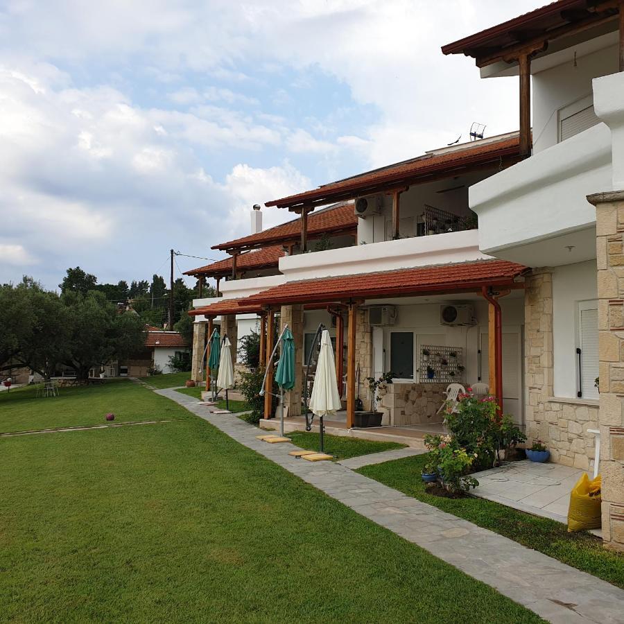 Amparoudes Apartment Kriopigi Luaran gambar