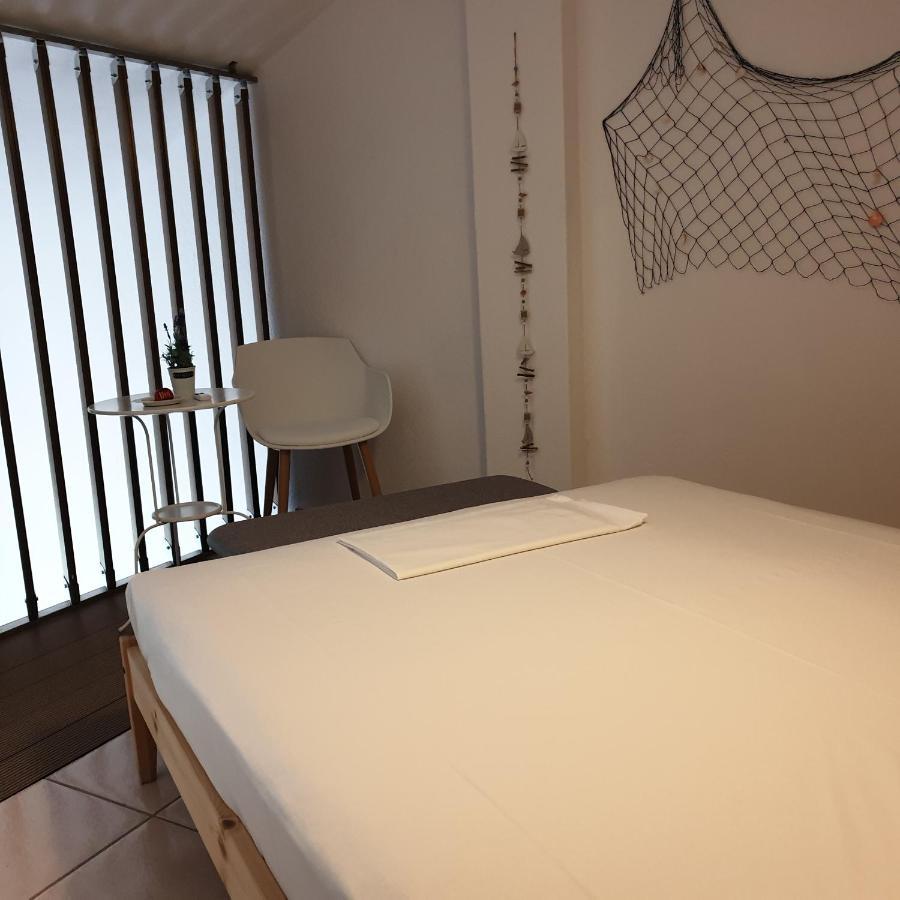 Amparoudes Apartment Kriopigi Luaran gambar
