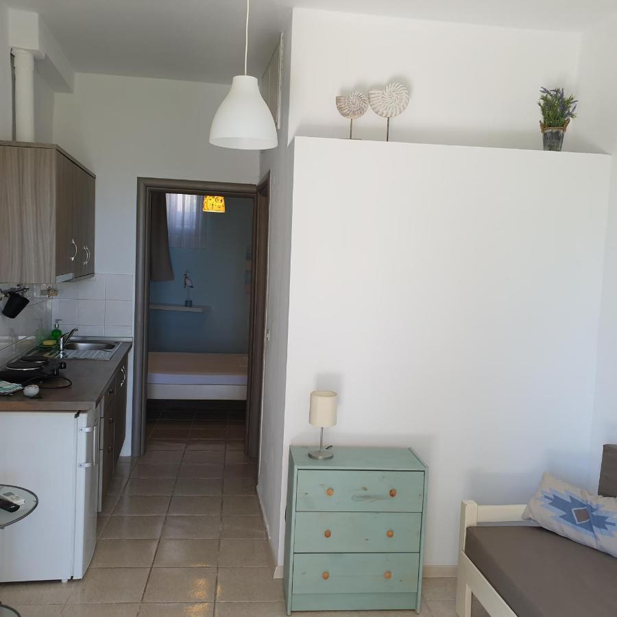 Amparoudes Apartment Kriopigi Luaran gambar