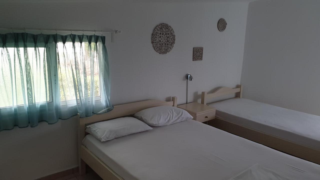 Amparoudes Apartment Kriopigi Luaran gambar