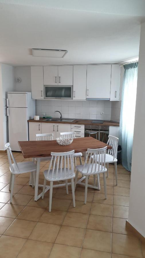 Amparoudes Apartment Kriopigi Luaran gambar