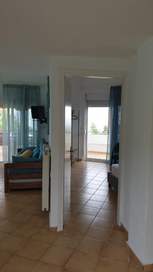 Amparoudes Apartment Kriopigi Luaran gambar
