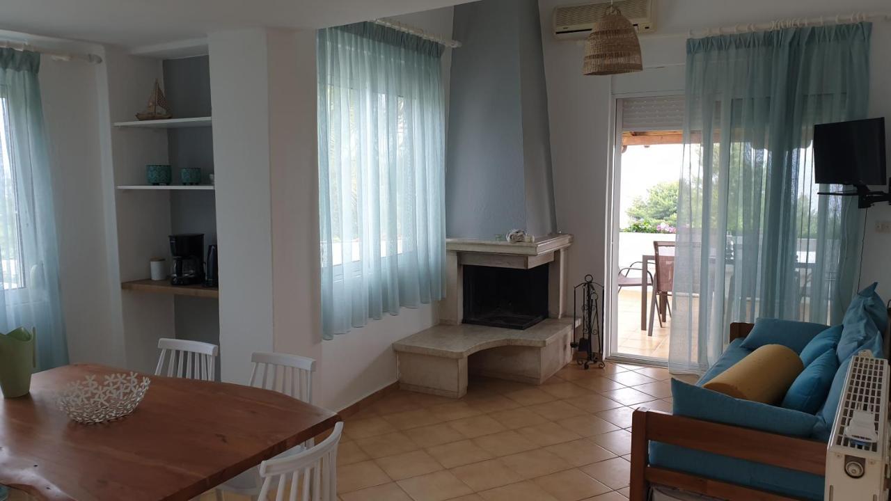 Amparoudes Apartment Kriopigi Luaran gambar