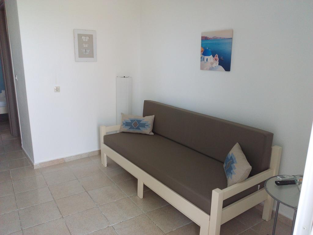 Amparoudes Apartment Kriopigi Luaran gambar