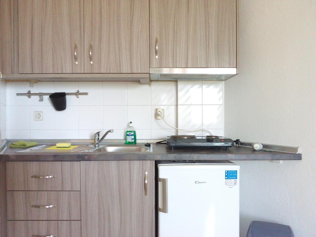 Amparoudes Apartment Kriopigi Luaran gambar