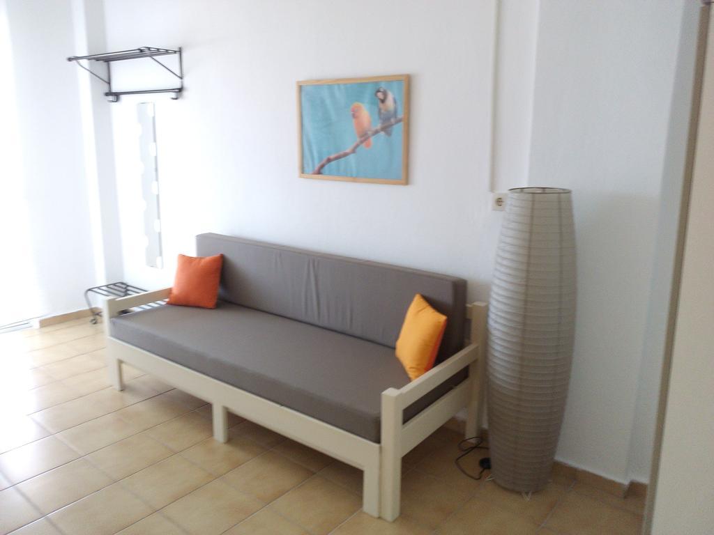 Amparoudes Apartment Kriopigi Luaran gambar